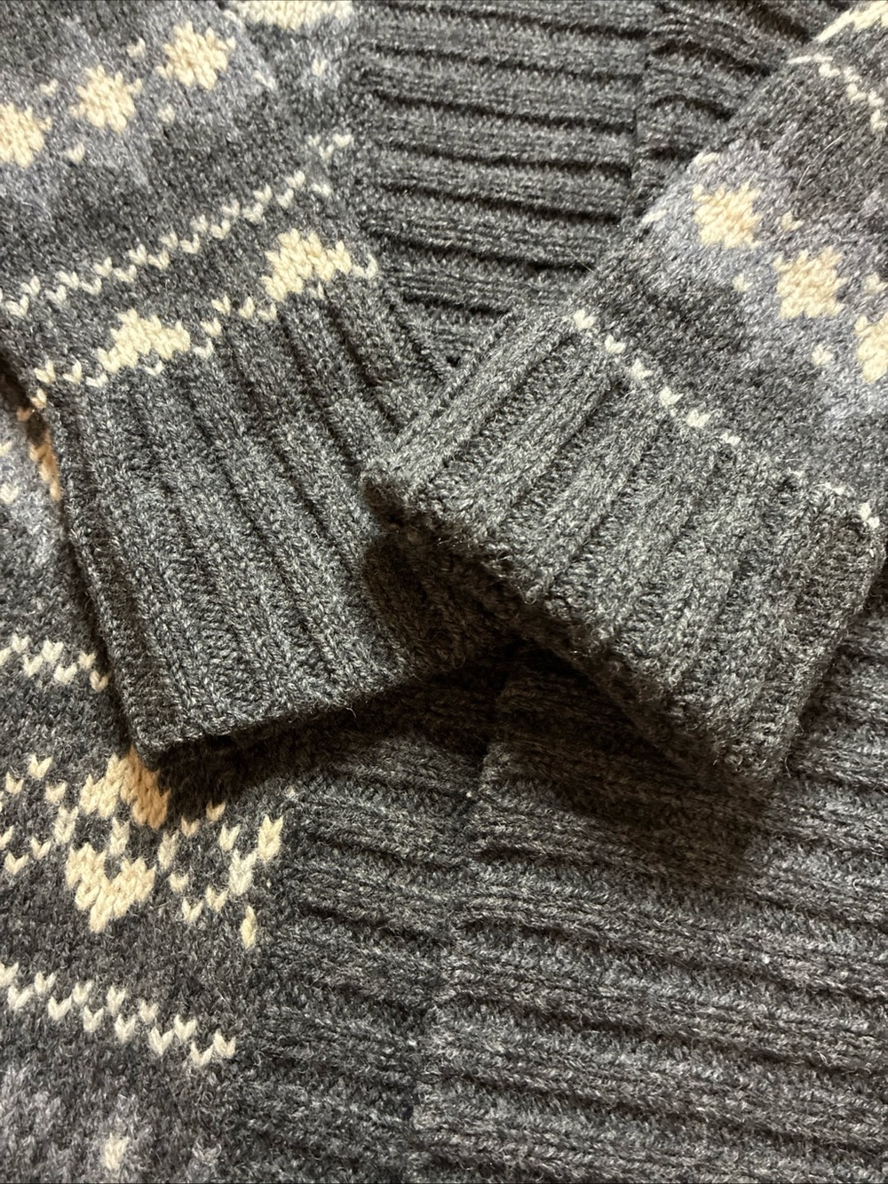 L.L. Bean 100% Lamb's Wool Cardigan Fair Isle Gray Long Women’s Large 0675 - Picture 5 of 8